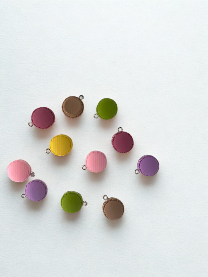 Macarons A Ciondolo In Plastica Rigida | Meta Beauty